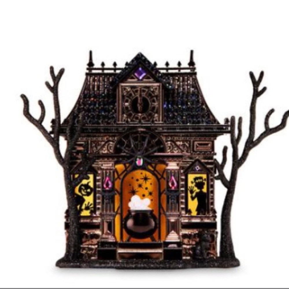 BBW Witch House